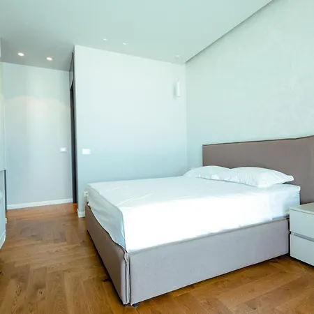 Luxury Front In Olea Villa *