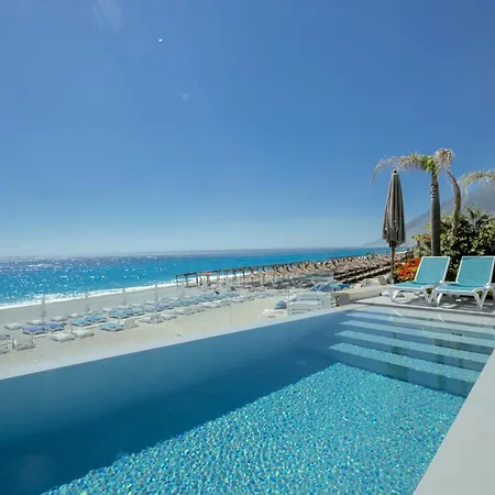 Luxury Front In Olea Villa *