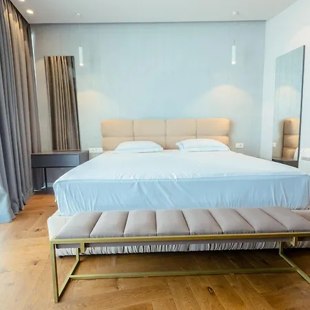 Luxury Front In Olea Villa