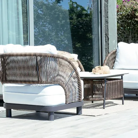 Luxury Front In Olea *