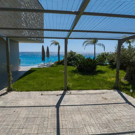 Luxury Front In Olea *