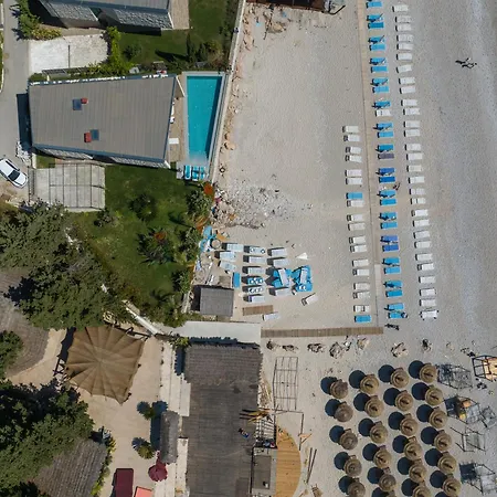 Villa Luxury Front In Olea Dhërmi