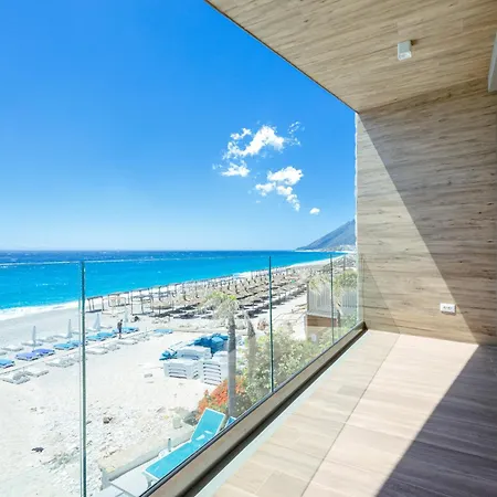 Luxury Front In Olea