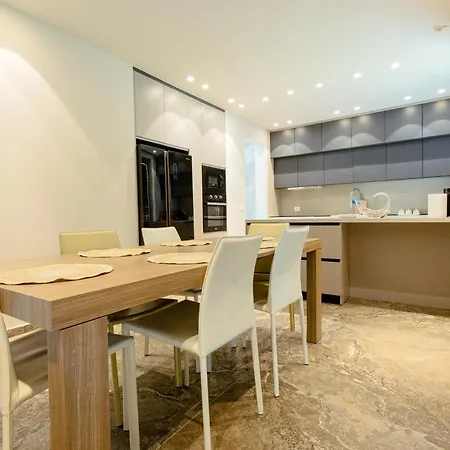 别墅 Luxury Front In Olea Dhërmi